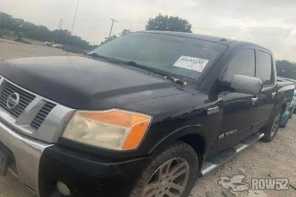 Photo of 2015 Nissan Titan