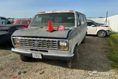 Photo of 1990 Ford Club Wagon