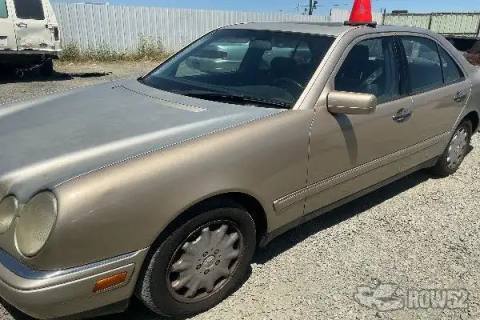 Photo of 1999 Mercedes-Benz E-Class