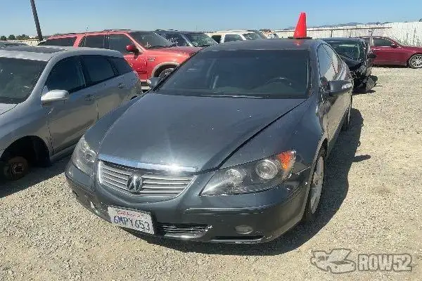 Photo of 2005 Acura RL