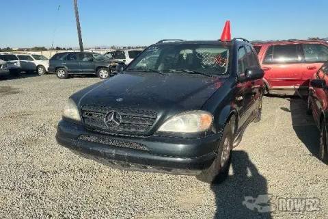 Photo of 2000 Mercedes-Benz M-Class