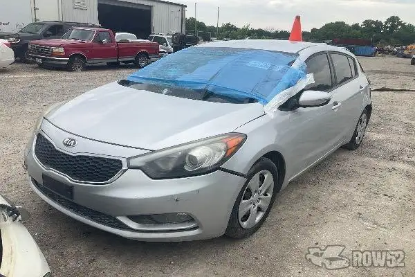 Photo of 2016 Kia Forte 5-Door