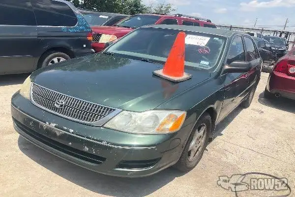 Photo of 2001 Toyota Avalon