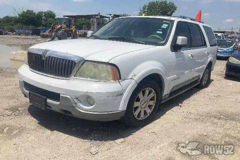 Photo of 2004 Lincoln Navigator