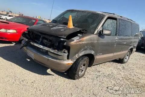 Photo of 2000 Chevrolet Astro