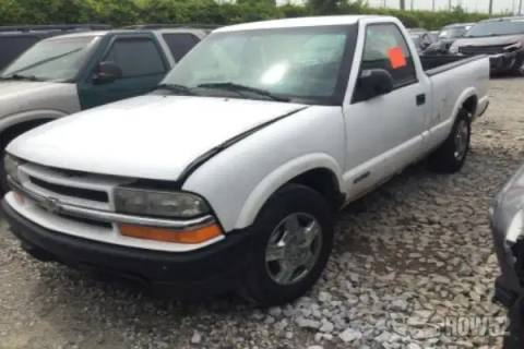 Photo of 2001 Chevrolet S10 Pickup