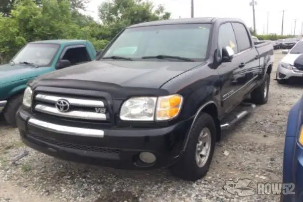 Photo of 2004 Toyota Tundra