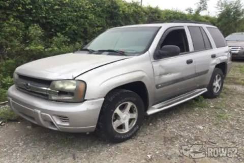 Photo of 2004 Chevrolet Trailblazer