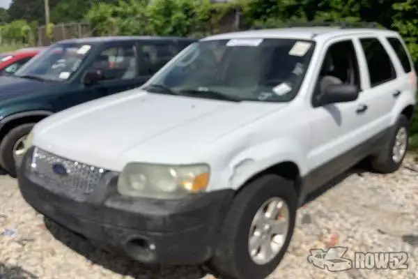 Photo of 2005 Ford Escape