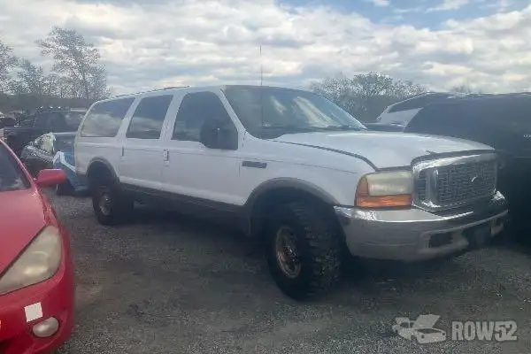 Photo of 2000 Ford Excursion