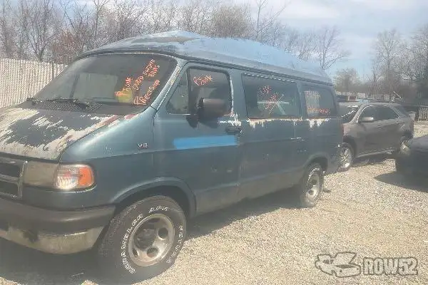 Photo of 1995 Dodge Ram Wagon