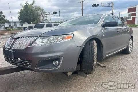 Photo of 2011 Lincoln MKS