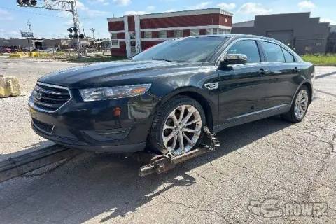 Photo of 2013 Ford Taurus