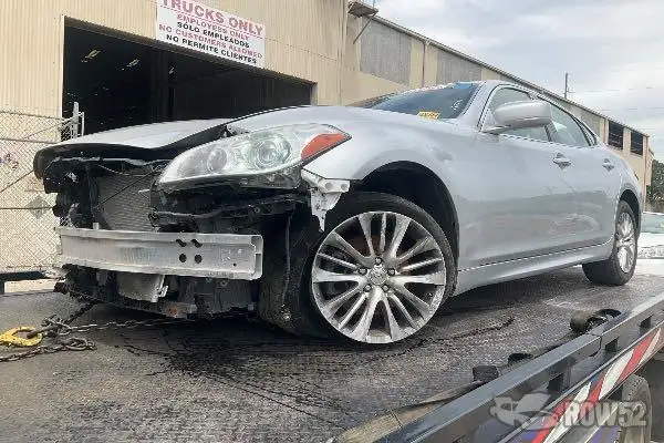 Photo of 2012 Infiniti M