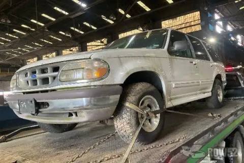 Photo of 1997 Ford Explorer