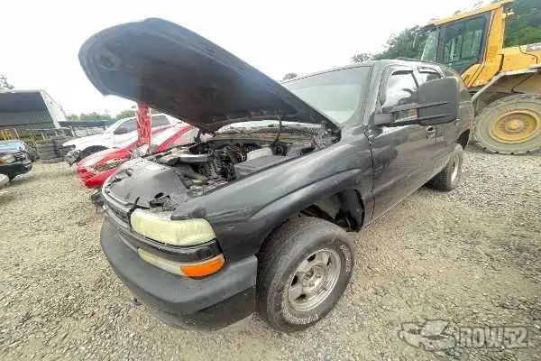 Photo of 2004 Chevrolet Tahoe