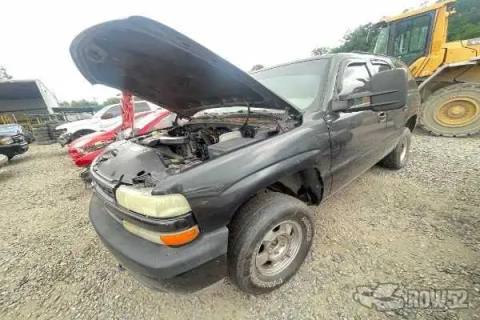 Photo of 2004 Chevrolet Tahoe