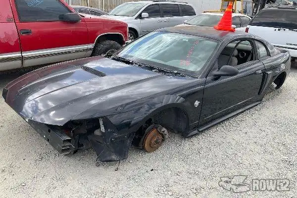 Photo of 1999 Ford Mustang