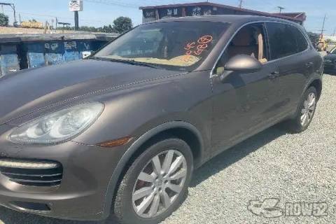 Photo of 2011 Porsche Cayenne