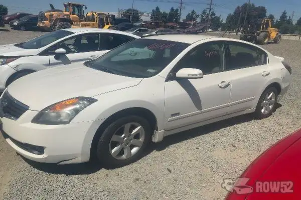 Photo of 2009 Nissan Altima Hybrid