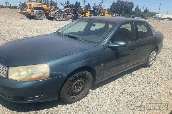 Photo of 2003 Saturn L-Series Sedan