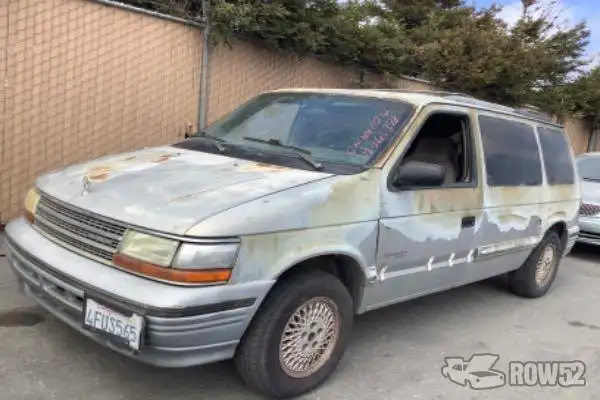 Photo of 1995 Plymouth Voyager