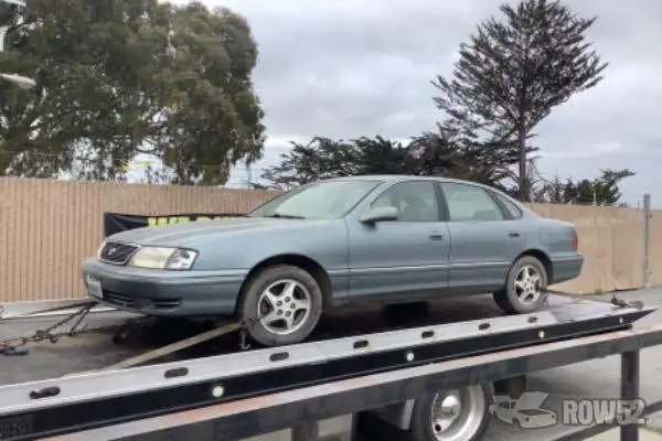 Photo of 1999 Toyota Avalon