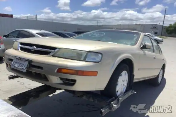 Photo of 1998 Nissan Maxima