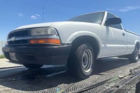 Photo of 2001 Chevrolet S10 Pickup