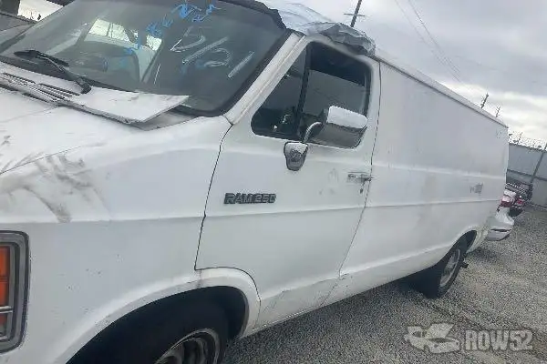 Photo of 1993 Dodge Ram Van