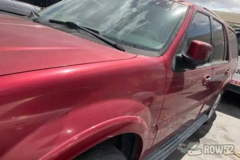 Photo of 2006 Lincoln Navigator