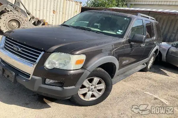 Photo of 2006 Ford Explorer