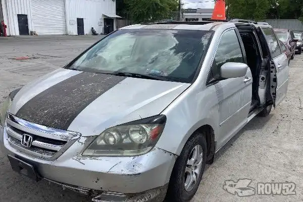 Photo of 2005 Honda Odyssey