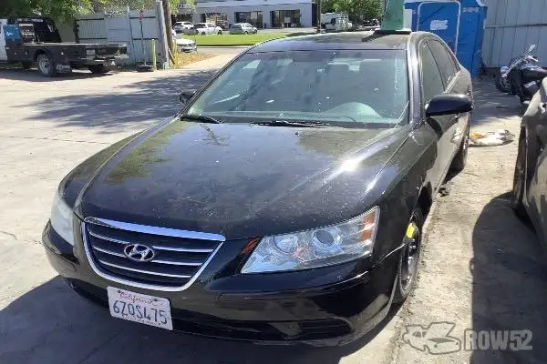 Photo of 2010 Hyundai Sonata