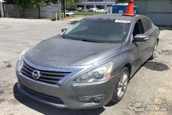 Photo of 2014 Nissan Altima