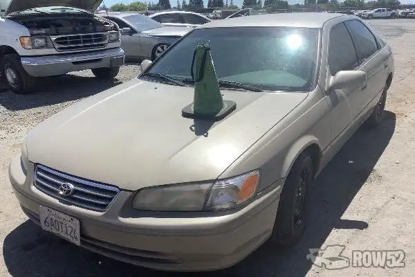 Photo of 2000 Toyota Camry