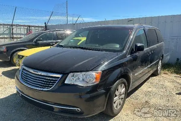 Photo of 2016 Chrysler Town & Country