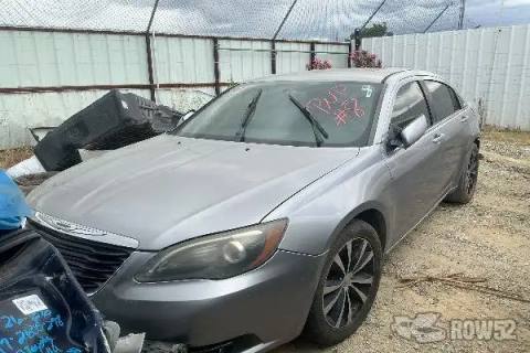 Photo of 2013 Chrysler 200