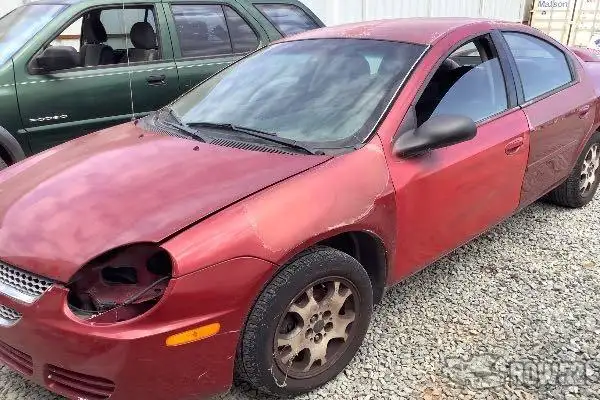 Photo of 2005 Dodge Neon