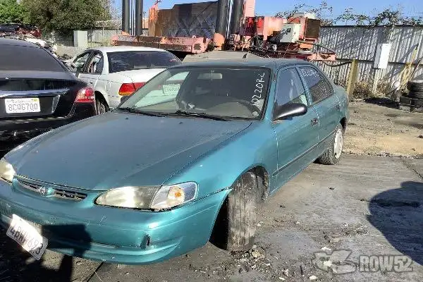 Photo of 1999 Toyota Corolla