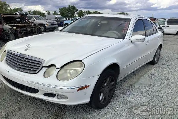 Photo of 2003 Mercedes-Benz E-Class