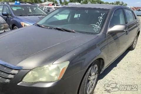 Photo of 2006 Toyota Avalon