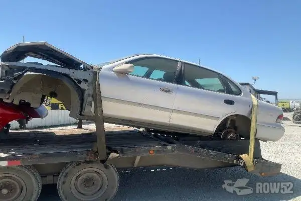 Photo of 1997 Toyota Avalon
