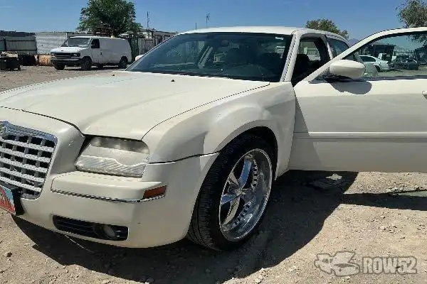 Photo of 2005 Chrysler 300