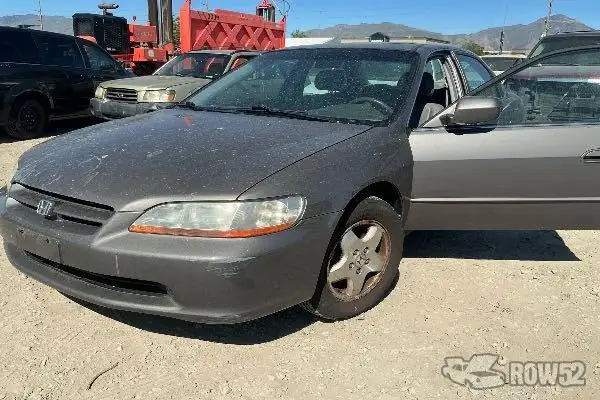 Photo of 2000 Honda Accord