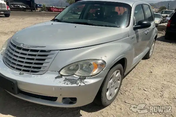 Photo of 2006 Chrysler PT Cruiser