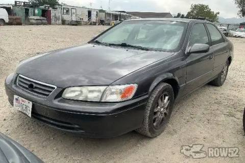 Photo of 2000 Toyota Camry