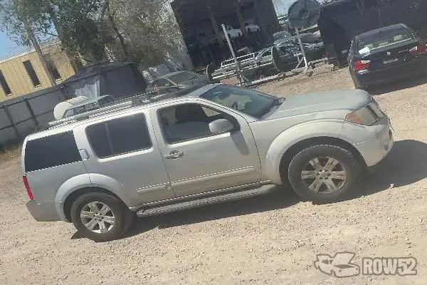 Photo of 2006 Nissan Pathfinder