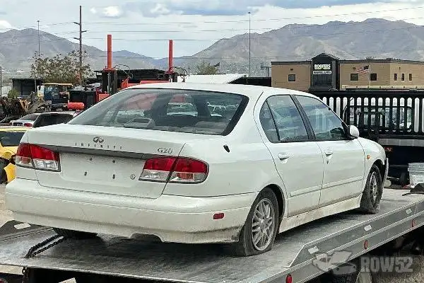 Photo of 2000 Infiniti G20