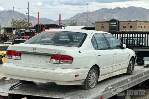 Photo of 2000 Infiniti G20